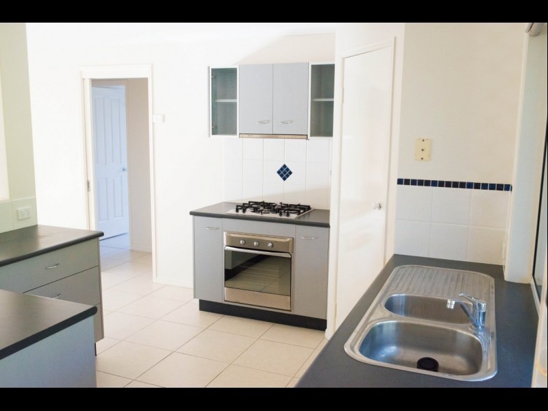 32 Rothschild Street, Eatons Hill QLD 4037