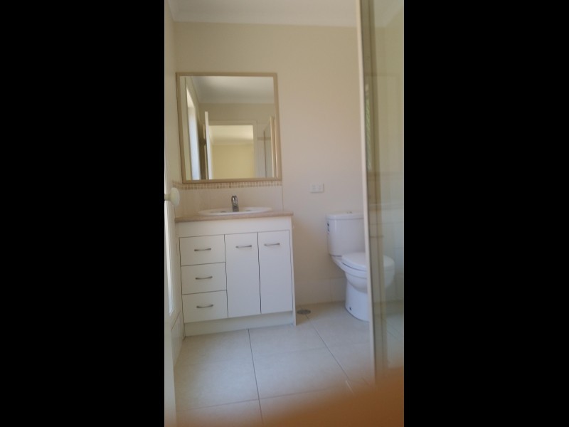 32 Rothschild Street, Eatons Hill QLD 4037