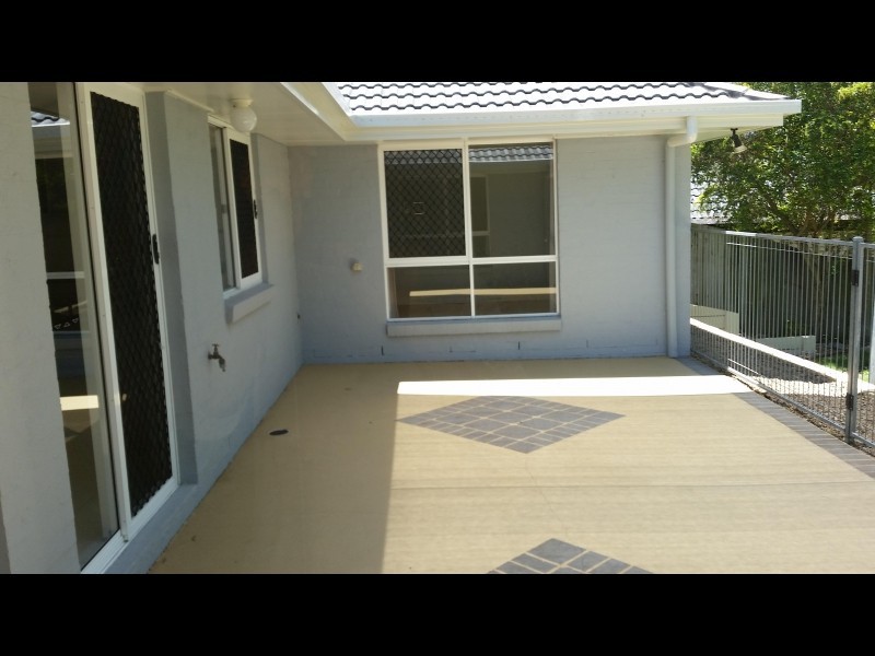 32 Rothschild Street, Eatons Hill QLD 4037