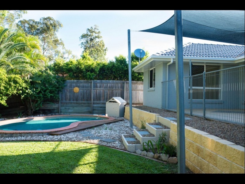 32 Rothschild Street, Eatons Hill QLD 4037