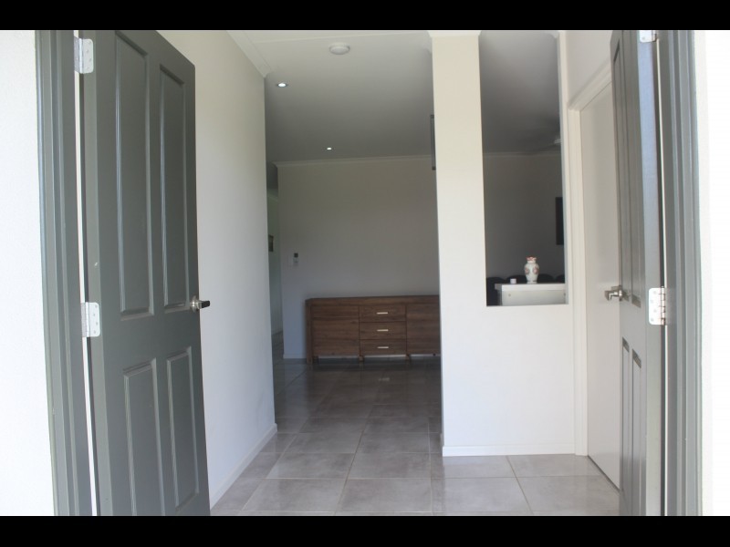 12 Anson Street, Bentley Park QLD 4869