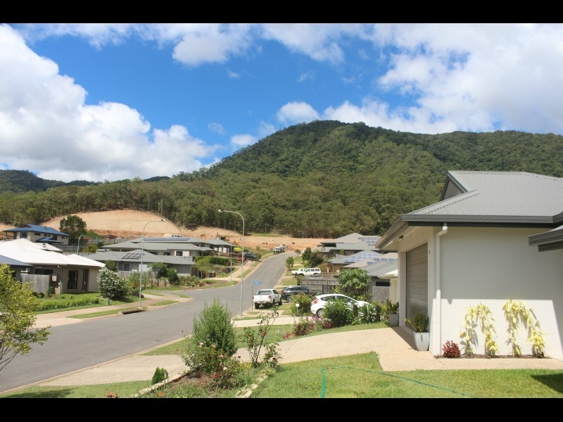 12 Anson Street, Bentley Park QLD 4869