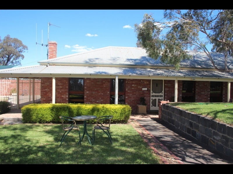 16 Walker Crescent, Eaglehawk VIC 3556