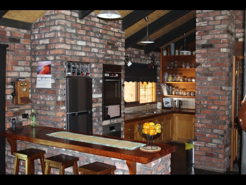 16 Walker Crescent, Eaglehawk VIC 3556