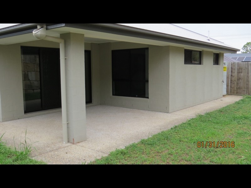 52 kidston crescent, Warner QLD 4500