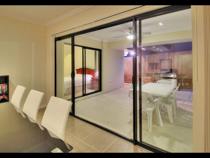 10 Colebrook Crescent, Doolandella QLD 4077