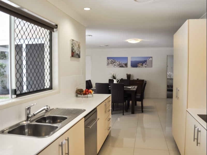 15 River Park Drive, Loganholme QLD 4129