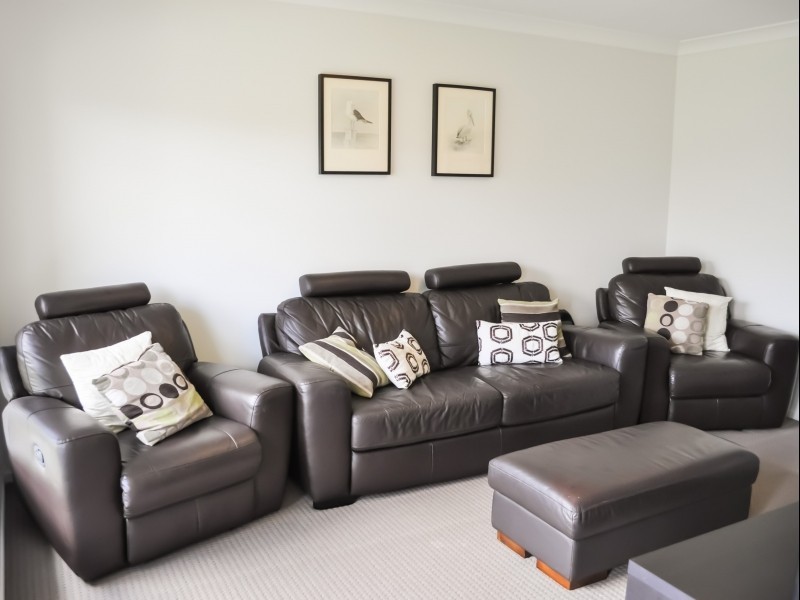 15 River Park Drive, Loganholme QLD 4129