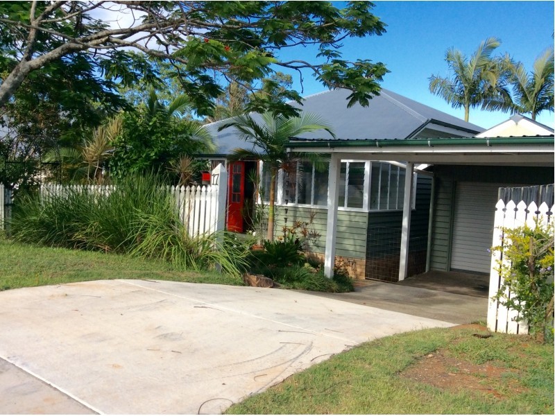 17 Cook Street, Eumundi QLD 4562