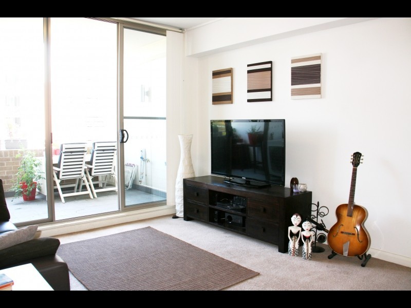 513/19 Hill Road, Wentworth Point NSW 2127