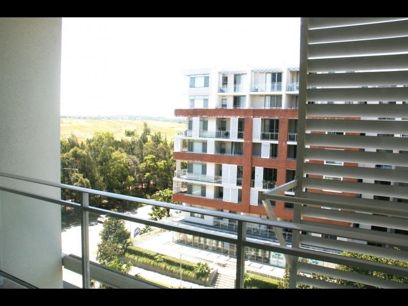 513/19 Hill Road, Wentworth Point NSW 2127