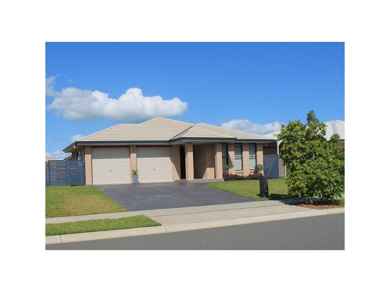6 RADIANT AVENUE, Largs NSW 2320