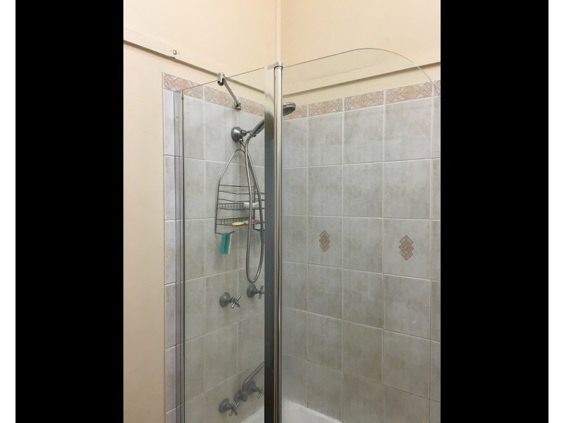 29 Bonar Street, South Gladstone QLD 4680