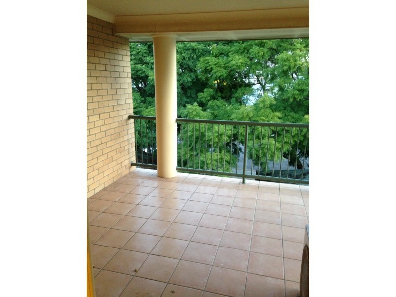 8/3 Collins Street, Nundah QLD 4012