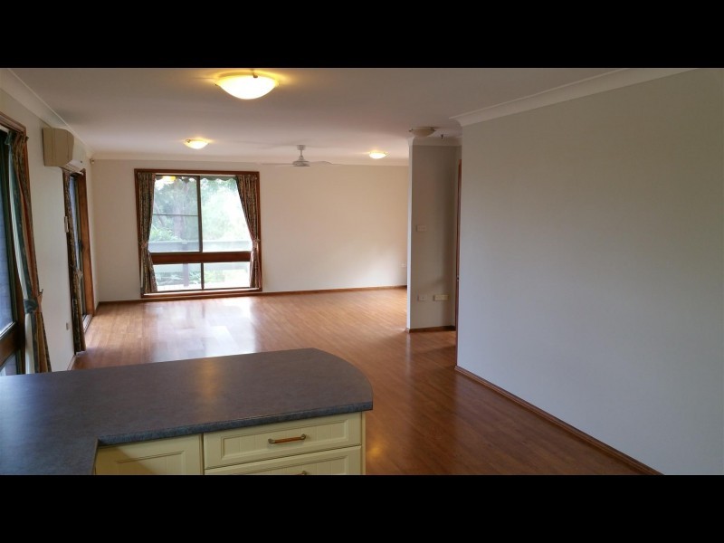 10 Meldon Place, Rankin Park NSW 2287