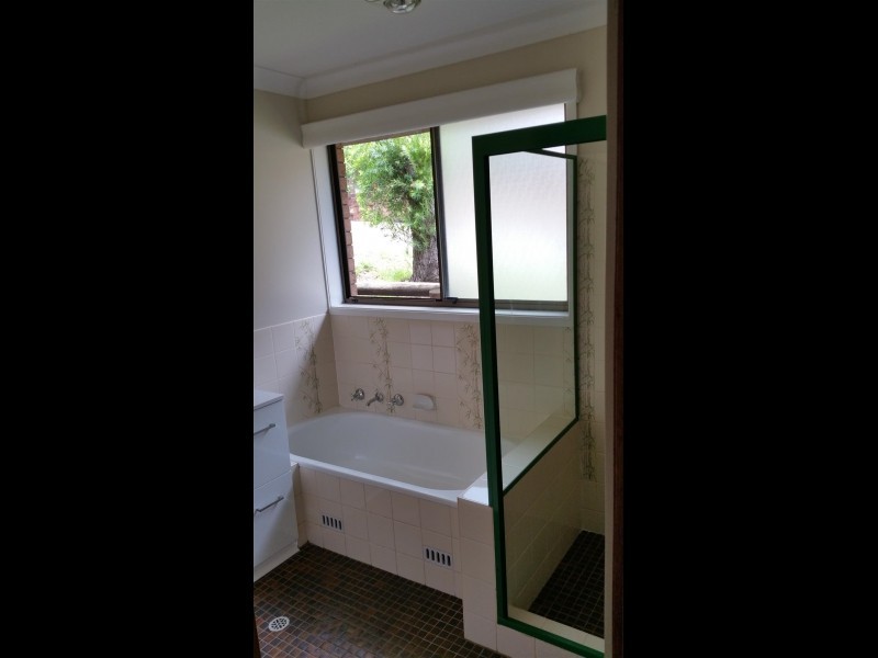 10 Meldon Place, Rankin Park NSW 2287