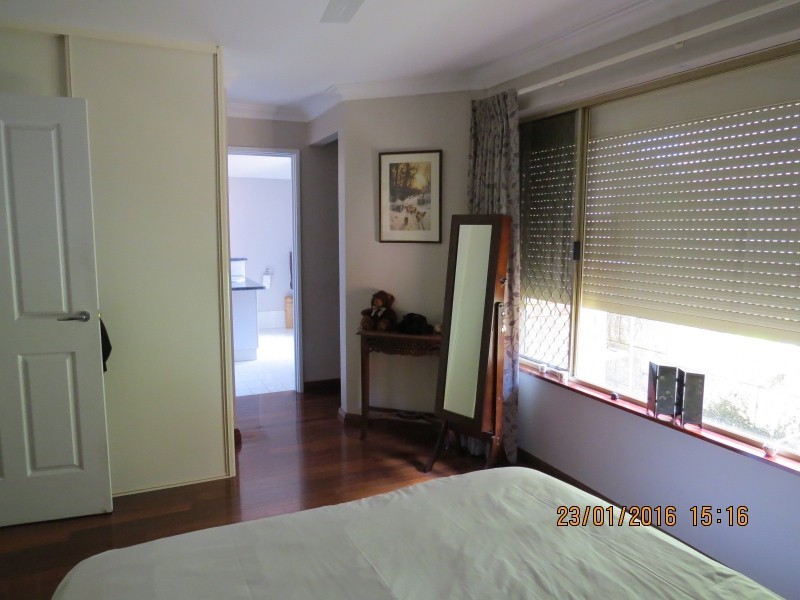 25 Warnbro Sound Avenue, Warnbro WA 6169