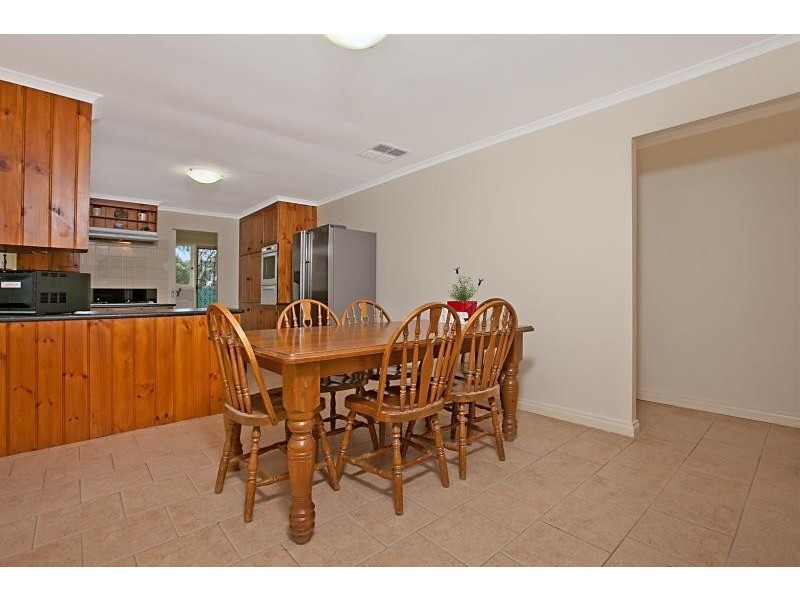21 SHARON AVENUE, Parafield Gardens SA 5107