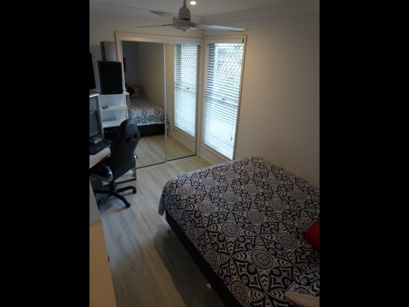 1/16 Bright Court, Burnside QLD 4560