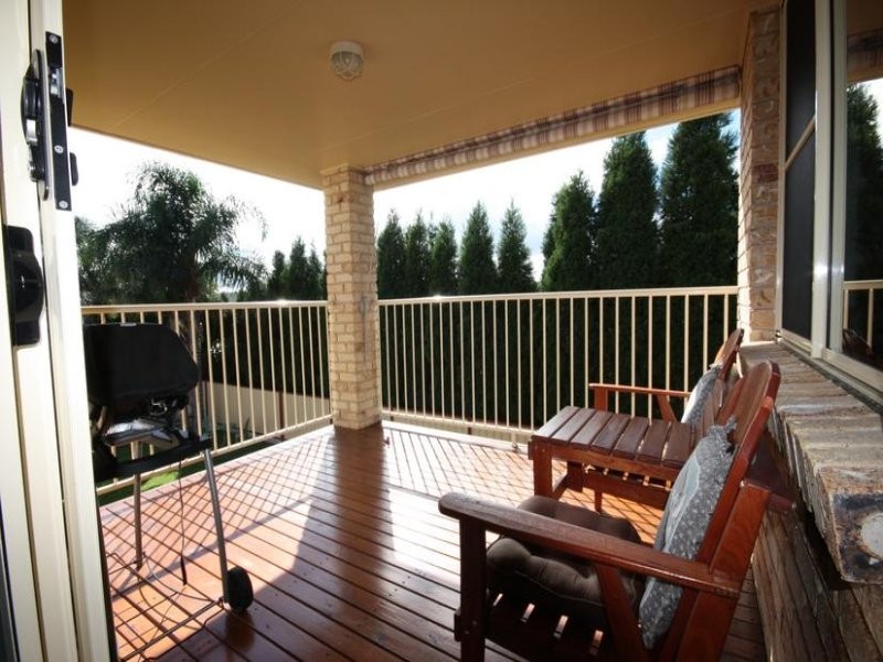 88 Queen Street, Singleton NSW 2330