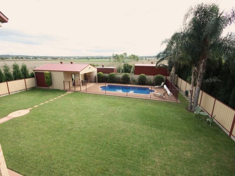 88 Queen Street, Singleton NSW 2330