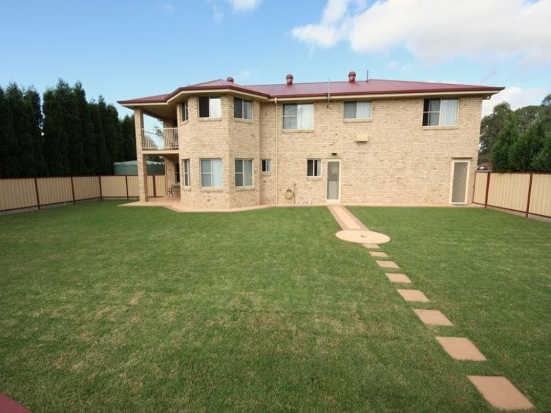 88 Queen Street, Singleton NSW 2330
