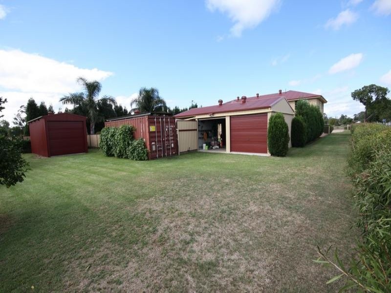 88 Queen Street, Singleton NSW 2330