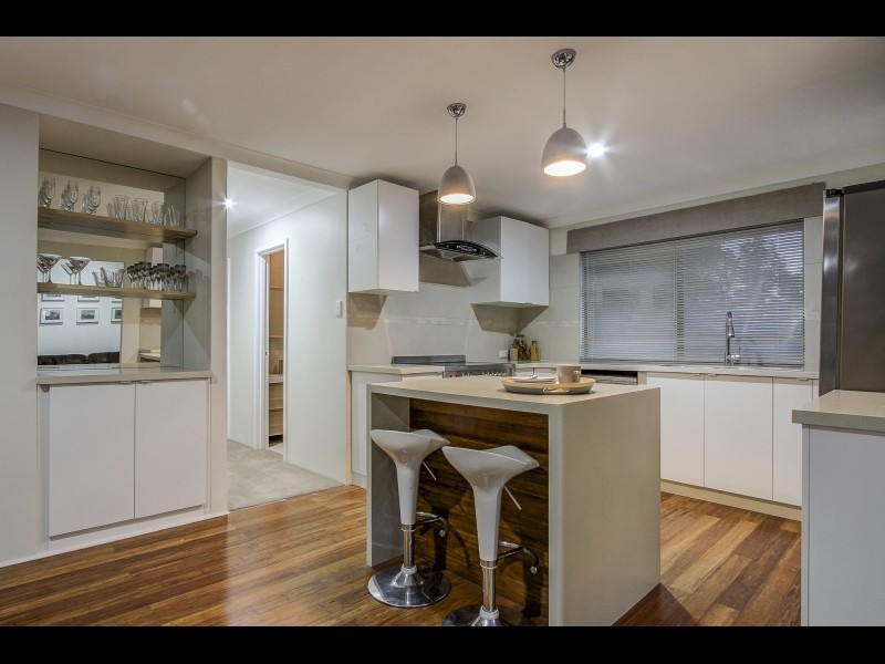 1 Brazier Rise, Padbury WA 6025