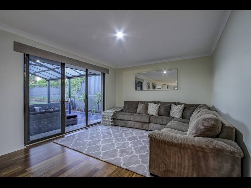 1 Brazier Rise, Padbury WA 6025