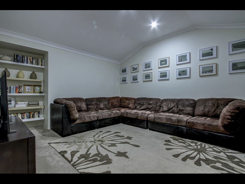 1 Brazier Rise, Padbury WA 6025