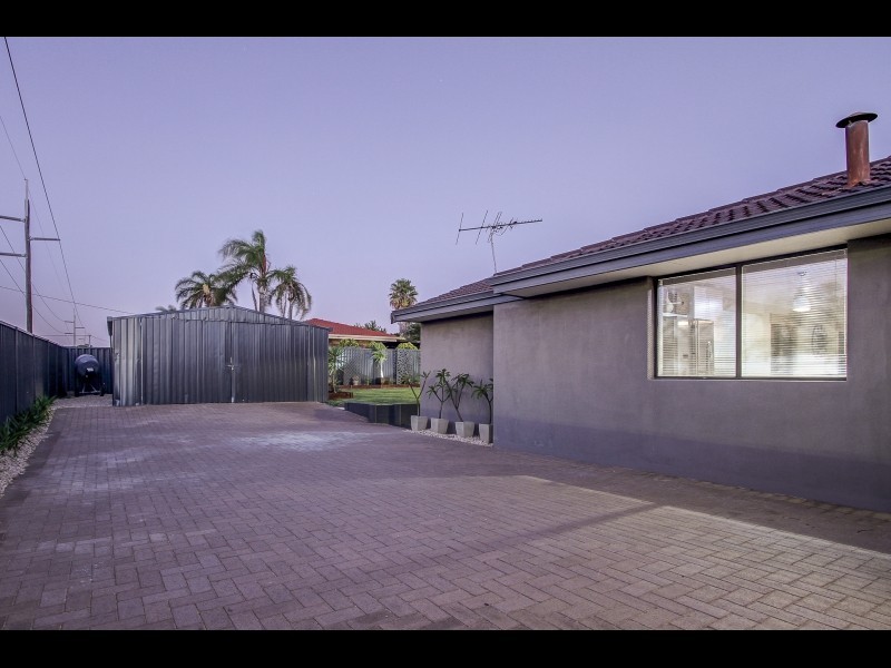 1 Brazier Rise, Padbury WA 6025