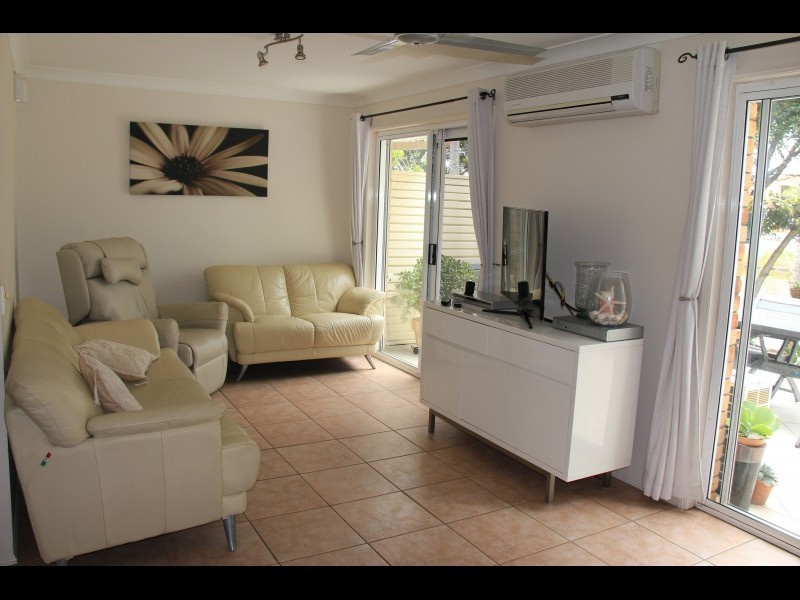 68/1 Resort Drive, Robina QLD 4226