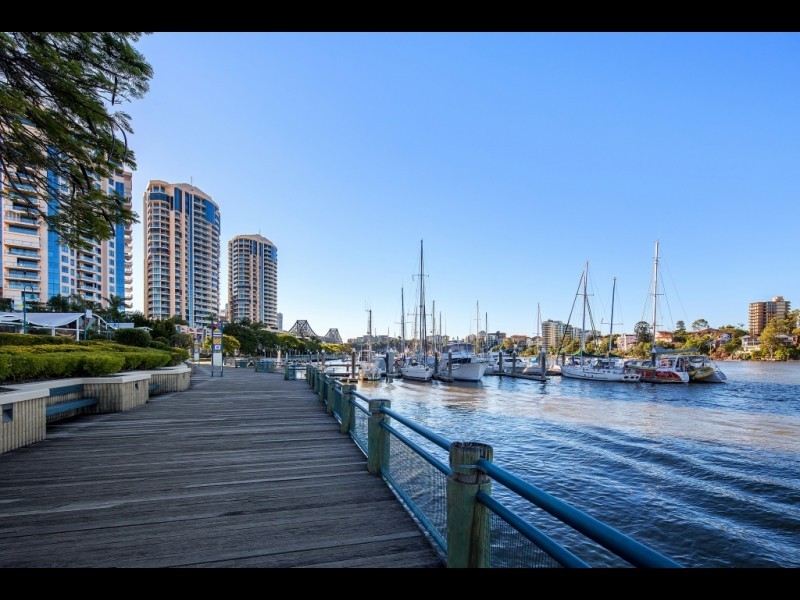 107/18 Thorn Street, Kangaroo Point QLD 4169