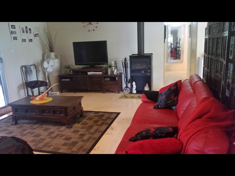 195 Thomas Road, Curra QLD 4570