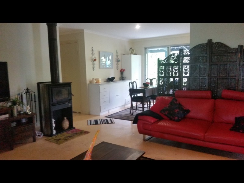 195 Thomas Road, Curra QLD 4570