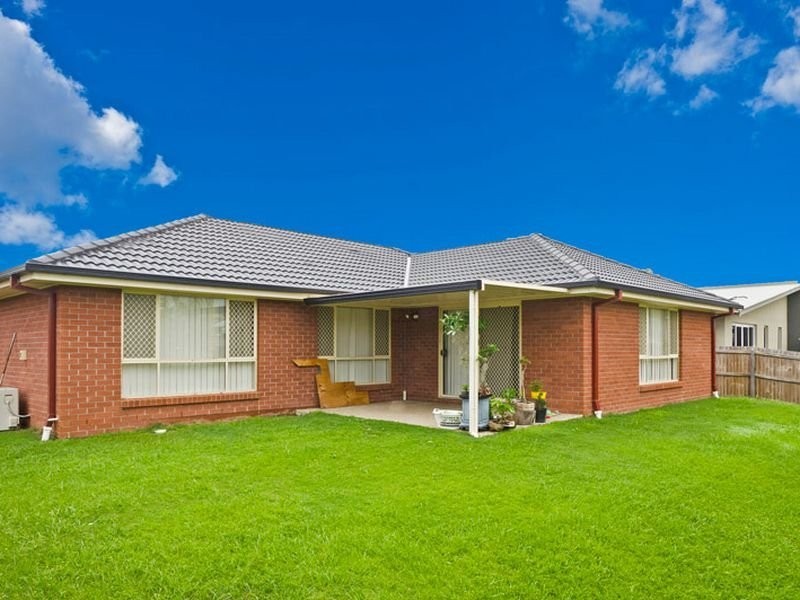 30 Armani Avenue, Pimpama QLD 4209