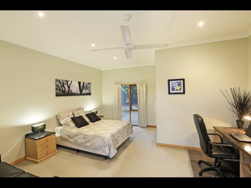 2B Yorkshire Close, Batesford VIC 3221