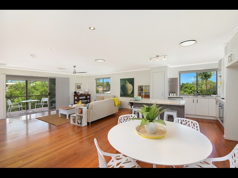 5 Firesong Court, Nambour QLD 4560