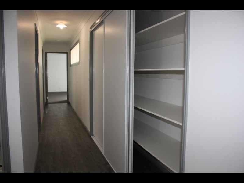 4 Hastings Avenue, Plainland QLD 4341