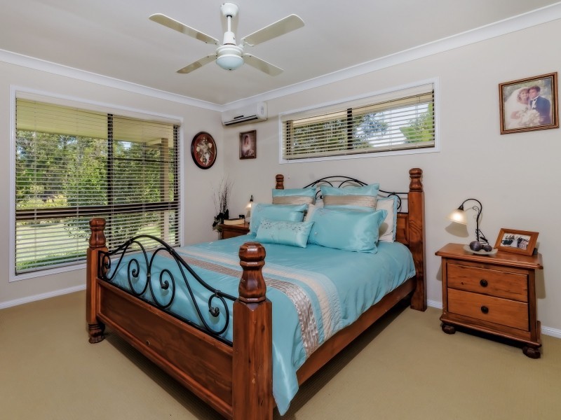 11 Cashmere Place, Morayfield QLD 4506
