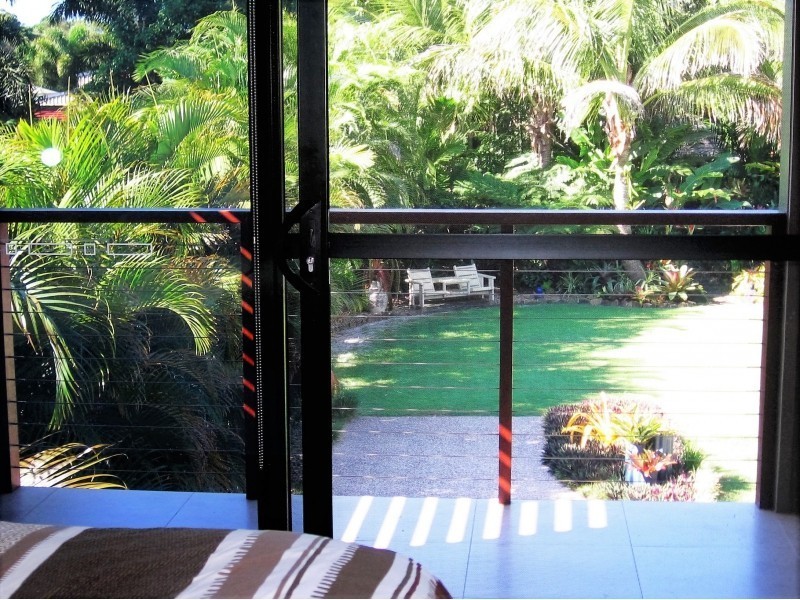 54 White Patch Esplanade, White Patch QLD 4507