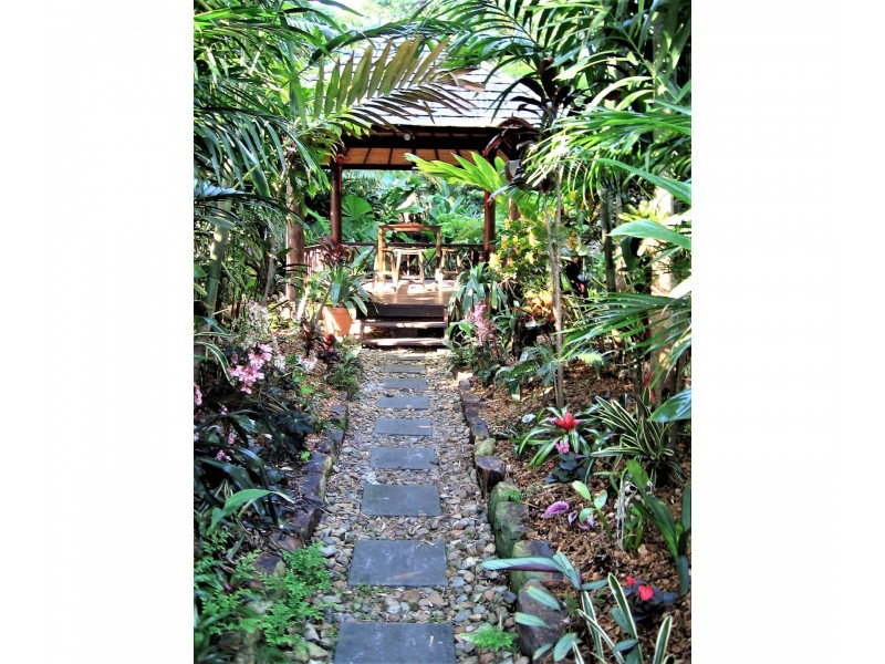 54 White Patch Esplanade, White Patch QLD 4507