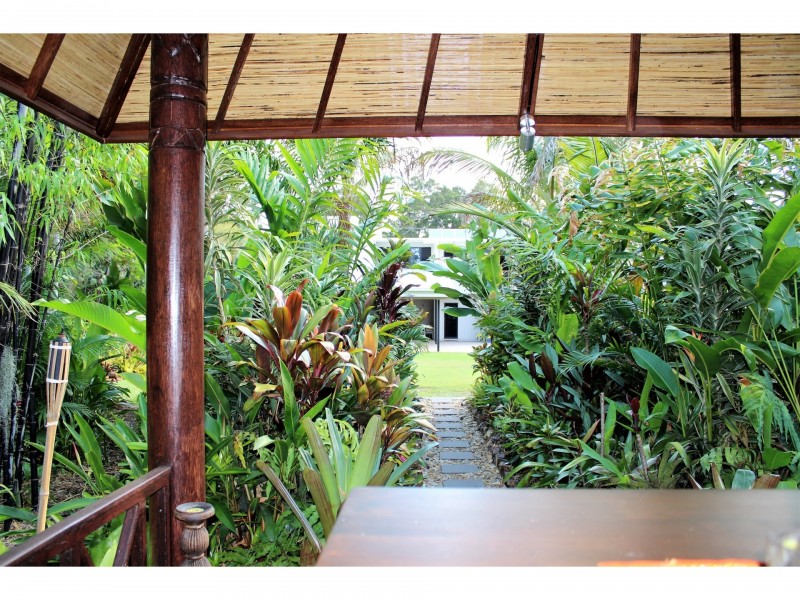 54 White Patch Esplanade, White Patch QLD 4507