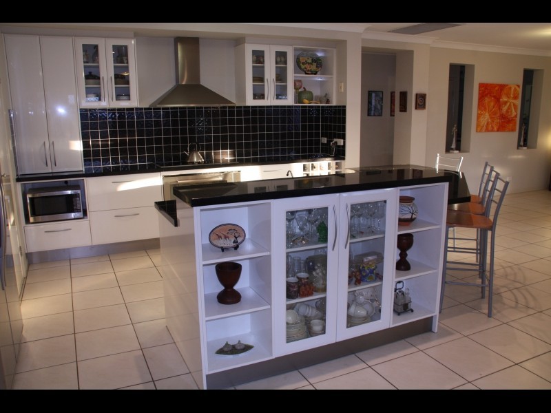 11 Hopkins Street, Petrie QLD 4502