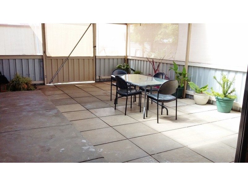 4 Chestnut Street, Castletown WA 6450