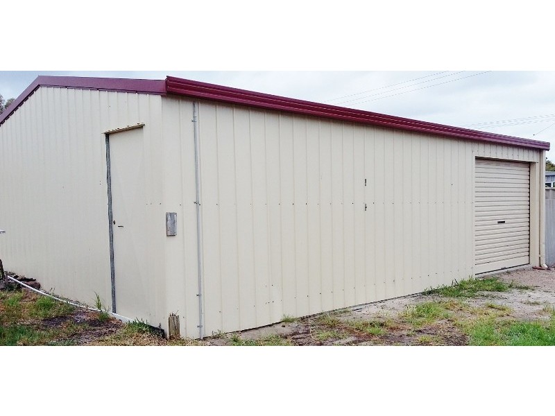 4 Chestnut Street, Castletown WA 6450