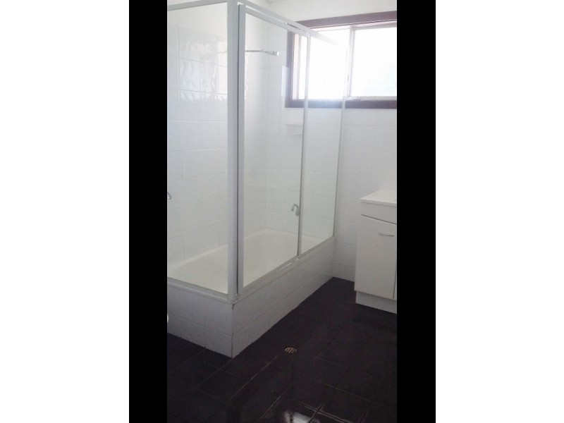 4 Chestnut Street, Castletown WA 6450