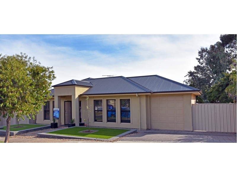 31 Blyth Street, Clearview SA 5085