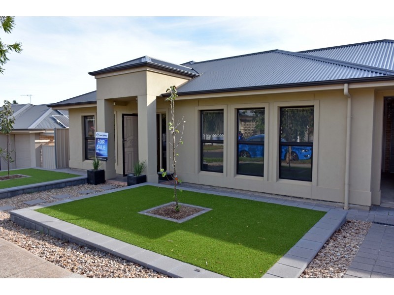 31 Blyth Street, Clearview SA 5085