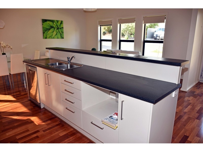 31 Blyth Street, Clearview SA 5085